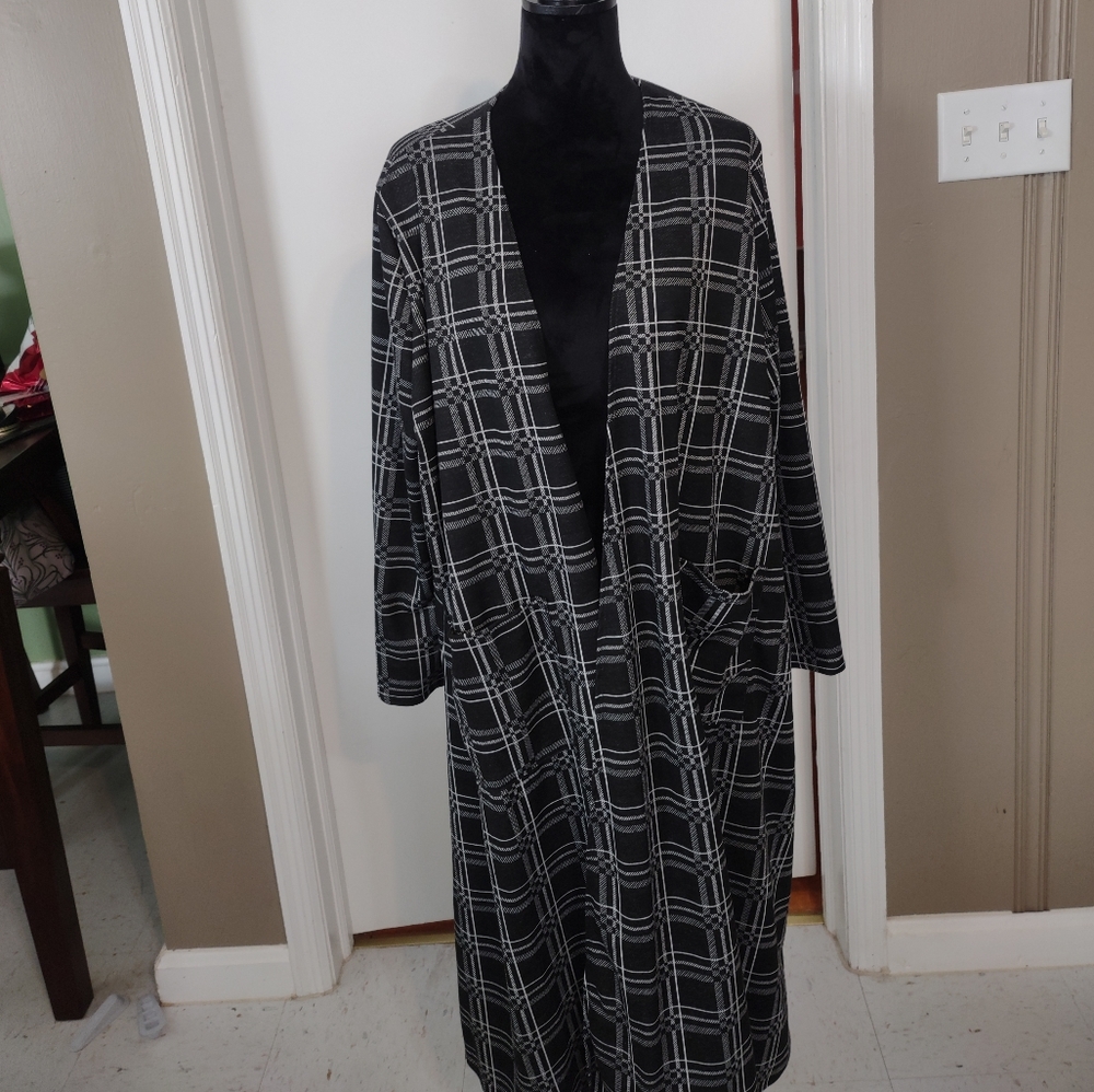 Lularoe Sarah
